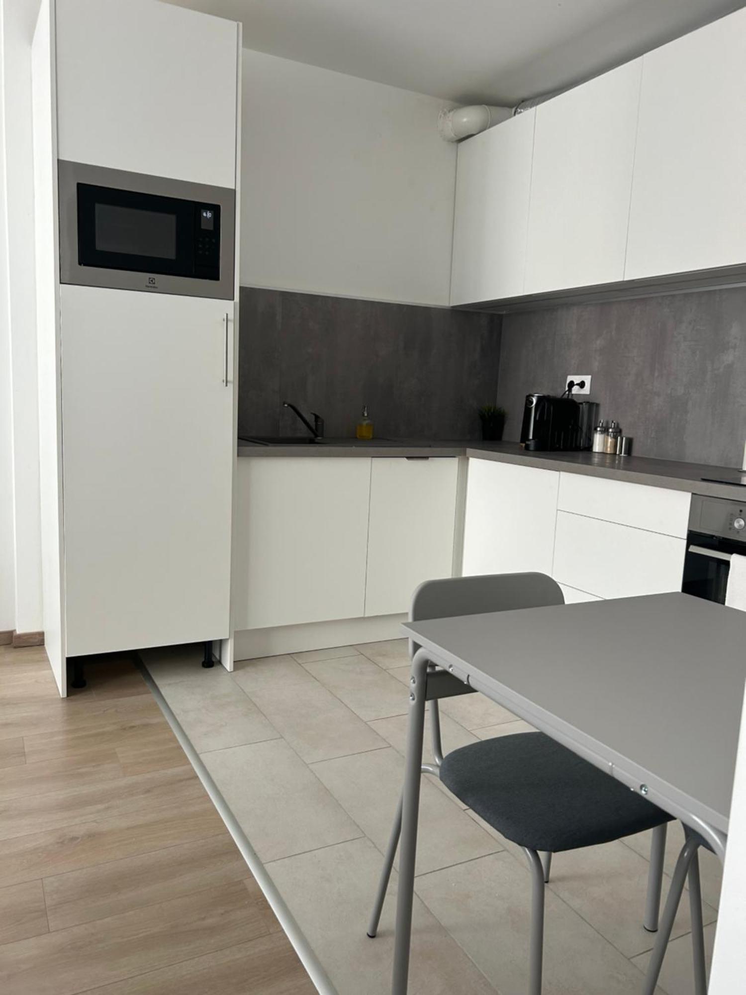 West Budapest-Edge Of Downtown-Free Parking 외부 사진