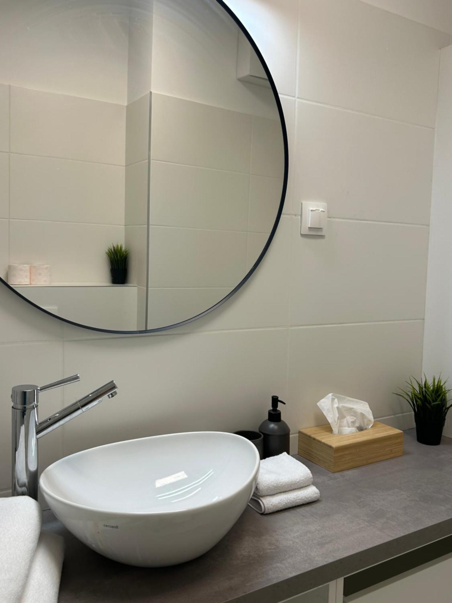 West Budapest-Edge Of Downtown-Free Parking 외부 사진